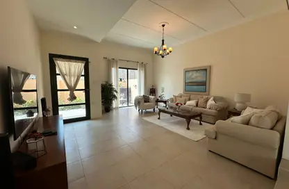 Villa - 4 Bedrooms - 5 Bathrooms for rent in Hidd - Muharraq Governorate
