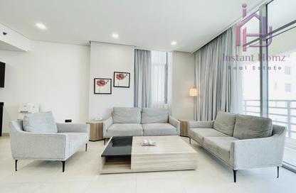 Apartment - 2 Bedrooms - 3 Bathrooms for rent in Al Juffair - Capital Governorate