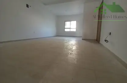 Apartment - 3 Bedrooms - 2 Bathrooms for rent in Tubli - Central Governorate