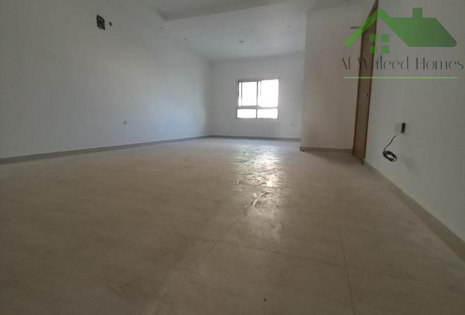 975033 - Property Main Image