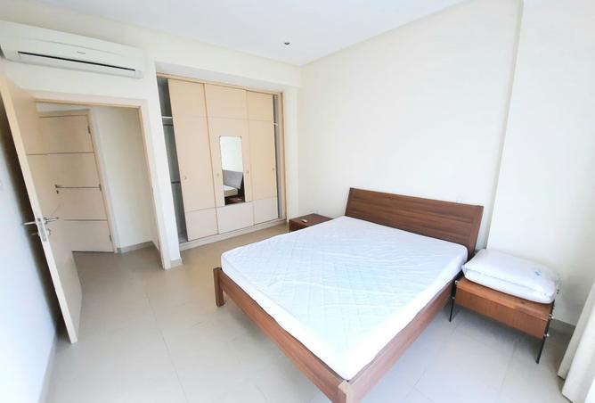 982424 - Property Image 3