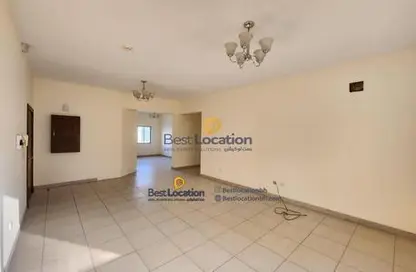 Apartment - 3 Bedrooms - 2 Bathrooms for rent in Jurdab - Central Governorate