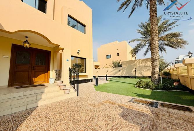 988923 - Property Image 3