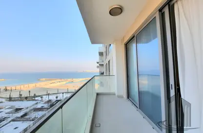 Balcony image for: Apartment - 2 Bedrooms - 2 Bathrooms for rent in Marassi Shores Residences - Diyar Al Muharraq - Muharraq Governorate, Image 1