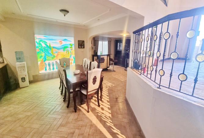 992259 - Property Image 3