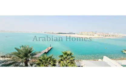 Water View image for: Villa - 5 Bedrooms - 5 Bathrooms for sale in Essence of Dilmunia - Dilmunia Island - Muharraq Governorate, Image 1