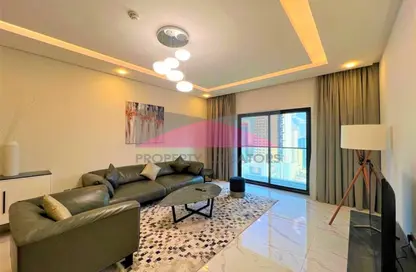 Apartment - 2 Bedrooms - 3 Bathrooms for rent in Al Juffair - Capital Governorate