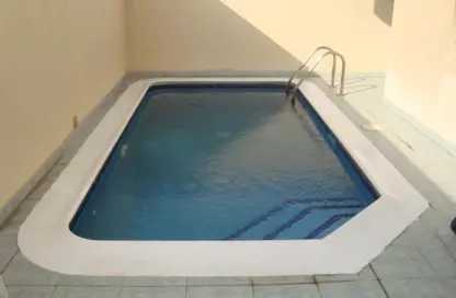 Villa - 3 Bedrooms - 5 Bathrooms for rent in Hidd - Muharraq Governorate