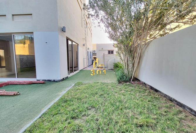 961009 - Property Image 2
