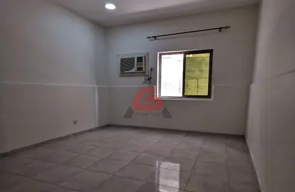 Apartment - 2 Bedrooms - 1 Bathroom for rent in Exhibition Road - Hoora - Capital Governorate