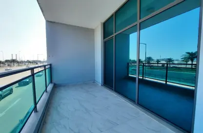 Apartment - 2 Bedrooms - 2 Bathrooms for rent in Hidd - Muharraq Governorate
