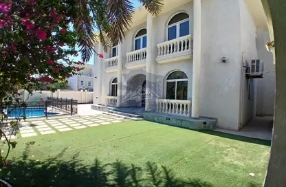 Villa - 5 Bedrooms - 5 Bathrooms for rent in Tubli - Central Governorate