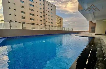 Pool image for: Apartment - 2 Bedrooms - 3 Bathrooms for rent in Busaiteen - Muharraq Governorate, Image 1