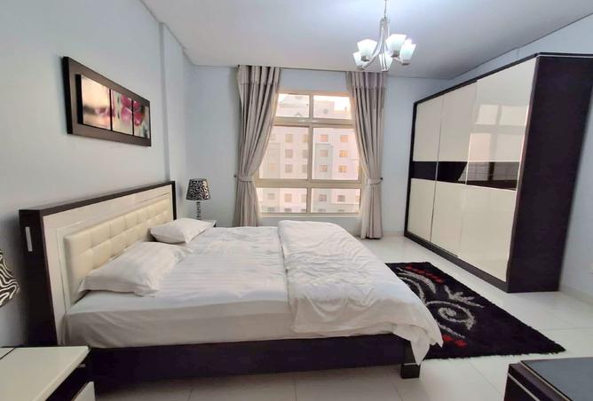 952235 - Property Image 3