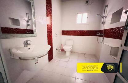 Apartment - 3 Bedrooms - 3 Bathrooms for rent in Jid Ali - Central Governorate