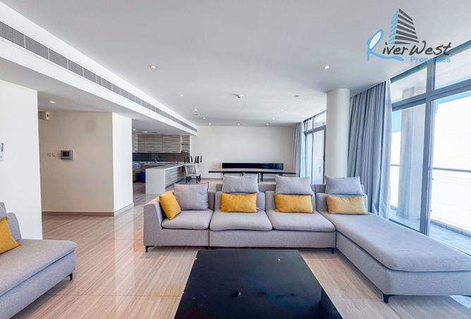 975213 - Property Image 2