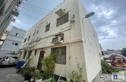 Whole Building - Studio - 5 Bathrooms for sale in Segaya - Manama - Capital Governorate