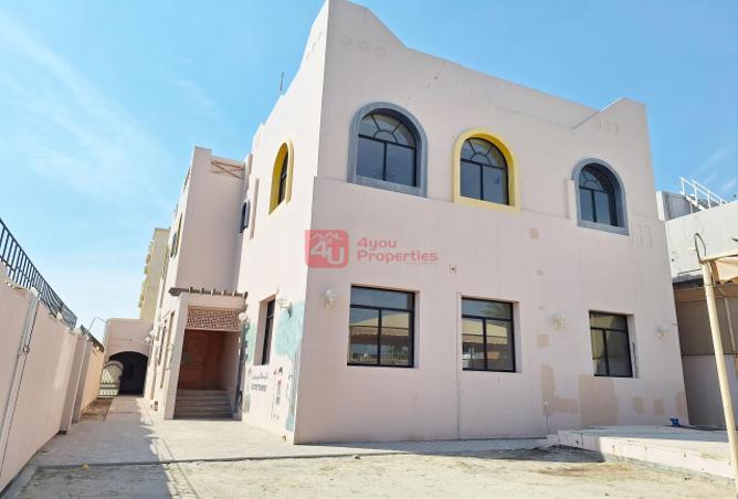 Villa - Studio for rent in Al Burhama - Manama - Capital Governorate