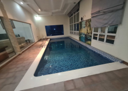 Penthouse - 3 bedrooms - 4 bathrooms for rent in Al Juffair - Capital Governorate