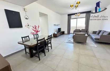 Apartment - 2 Bedrooms - 3 Bathrooms for rent in Al Juffair - Capital Governorate