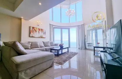 Living / Dining Room image for: Duplex - 1 Bedroom - 2 Bathrooms for sale in Al Juffair - Capital Governorate, Image 1