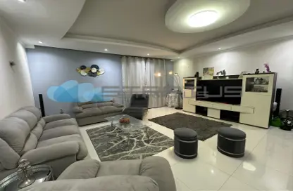 Apartment - 2 Bedrooms - 2 Bathrooms for sale in Al Juffair - Capital Governorate