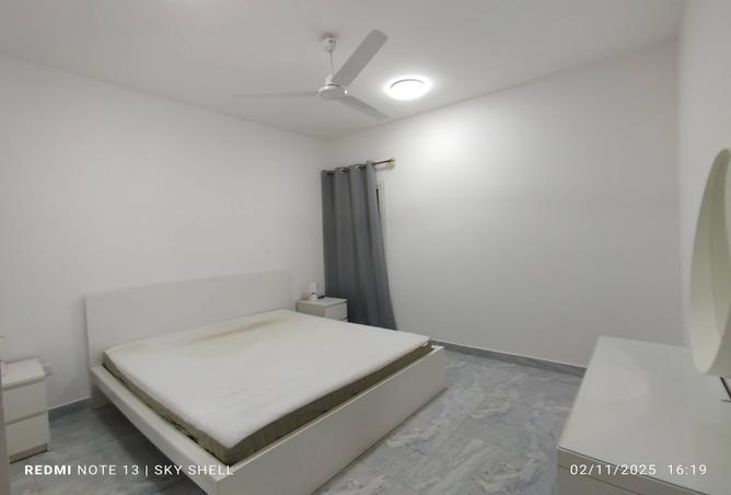 968890 - Property Image 2