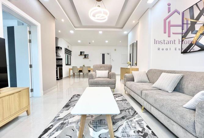 992708 - Property Image 2