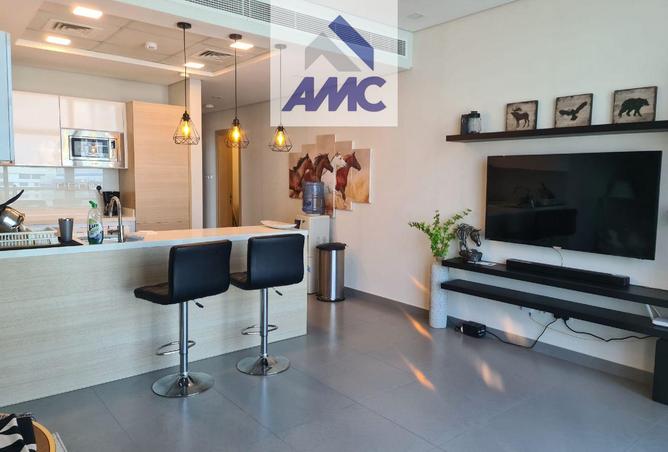 964228 - Property Image 2