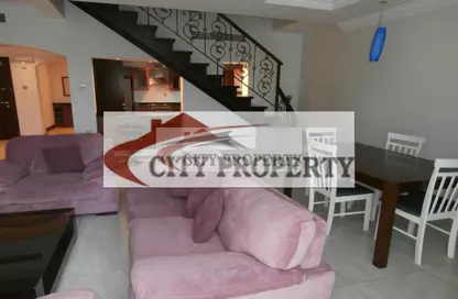 Duplex - 2 Bedrooms - 3 Bathrooms for rent in Mahooz - Manama - Capital Governorate
