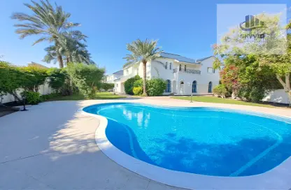 Pool image for: Villa - 5 Bedrooms - 6 Bathrooms for rent in Jannusan - Northern Governorate, Image 1