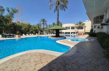 Apartment - 2 Bedrooms - 3 Bathrooms for rent in Janabiya - Northern Governorate