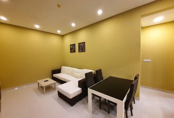 960358 - Property Image 2
