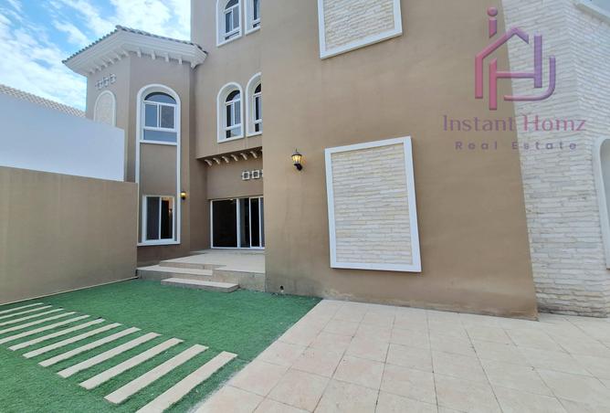 974315 - Property Image 2