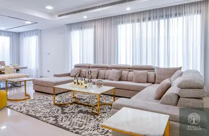 Villa - 4 Bedrooms - 5 Bathrooms for rent in Tubli - Central Governorate