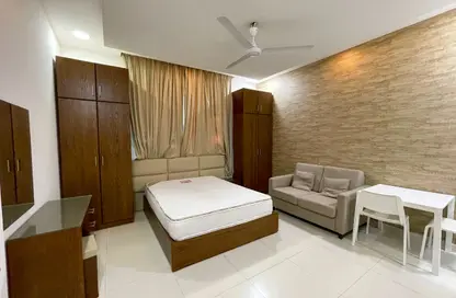 Apartment - Studio - 1 Bathroom for rent in Mahooz - Manama - Capital Governorate