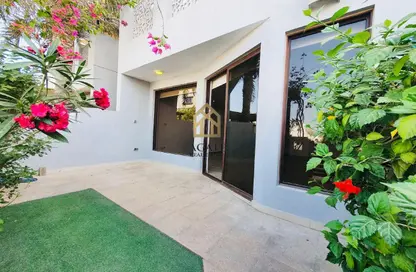 Villa - 2 Bedrooms - 4 Bathrooms for rent in Amwaj Avenue - Amwaj Islands - Muharraq Governorate