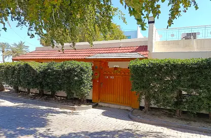 فيلا - 3 غرف نوم - 3 حمامات للايجار في البرهامة - المنامة - محافظة العاصمة