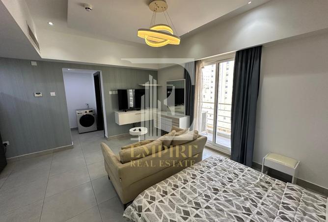 975907 - Property Image 2