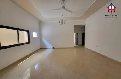 Apartment - 3 Bedrooms - 3 Bathrooms for rent in Hidd - Muharraq Governorate