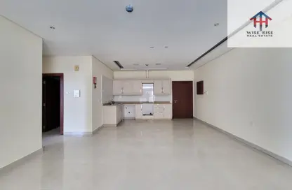 Apartment - 2 Bedrooms - 2 Bathrooms for rent in Hidd - Muharraq Governorate