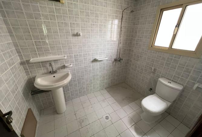 957397 - Property Image 2