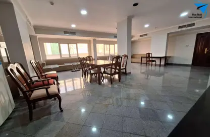 Apartment - 2 Bedrooms - 2 Bathrooms for rent in Al Juffair - Capital Governorate
