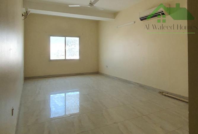 931377 - Property Image 2