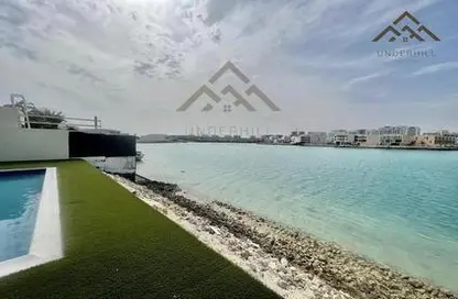 فيلا - 8 غرف نوم - 8 حمامات للبيع في مرجان - أمواج - المحرق