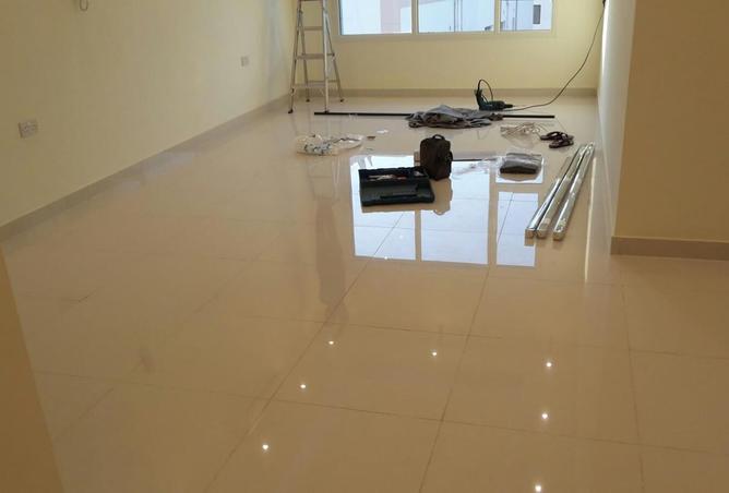 965774 - Property Main Image