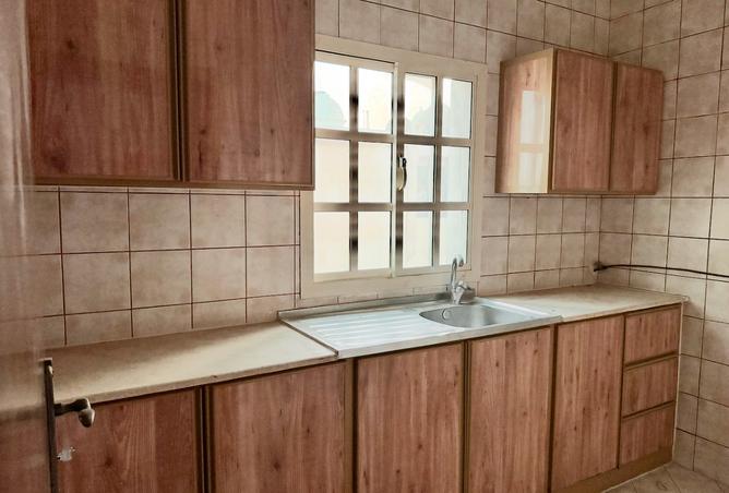 977641 - Property Image 2