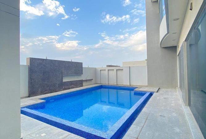 973387 - Property Image 2