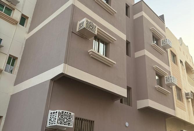 958129 - Property Image 2