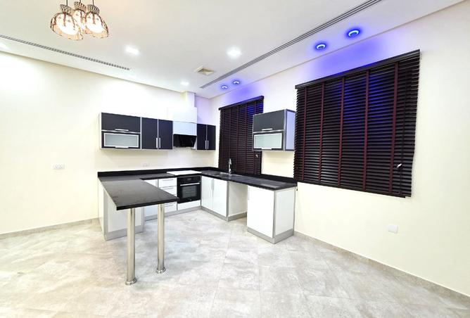 955253 - Property Image 3